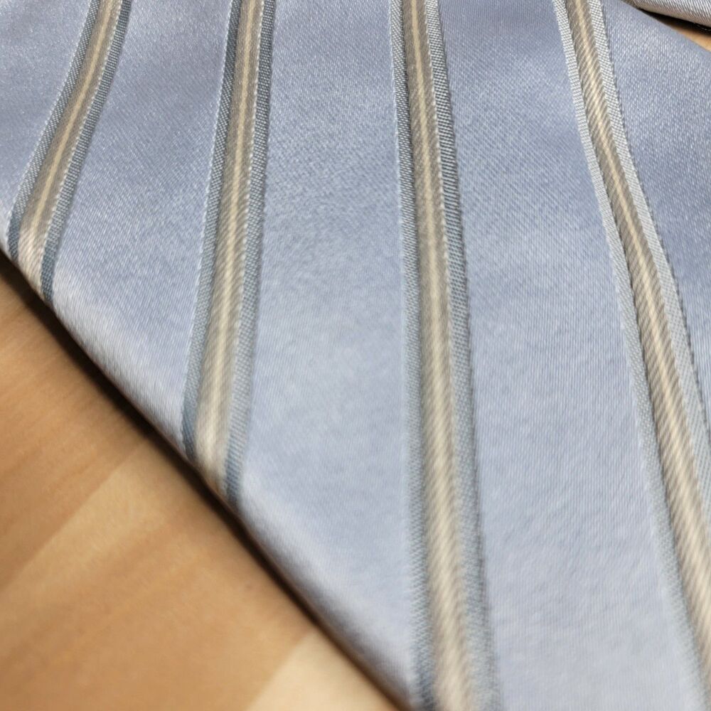 Boggi Milano Made in Italy Tie Striped Blue Silver Gray 3.5" x 59.5 - Picture 4 of 16